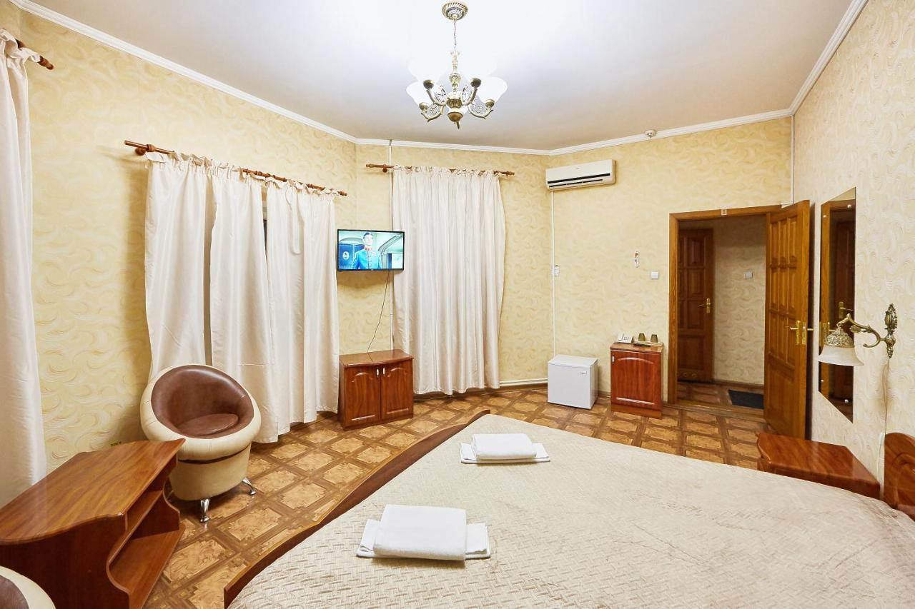 Hotel Barbaris Kiev Eksteriør bilde
